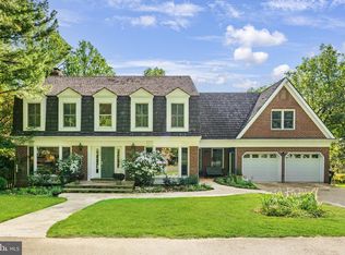 1490 Old Ash Grv, Vienna, VA 22182