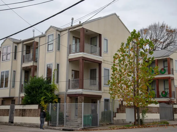 1225 Hickory St, Houston, TX 77007