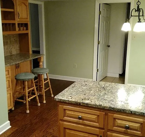 433 Raintree Dr — Photo 7