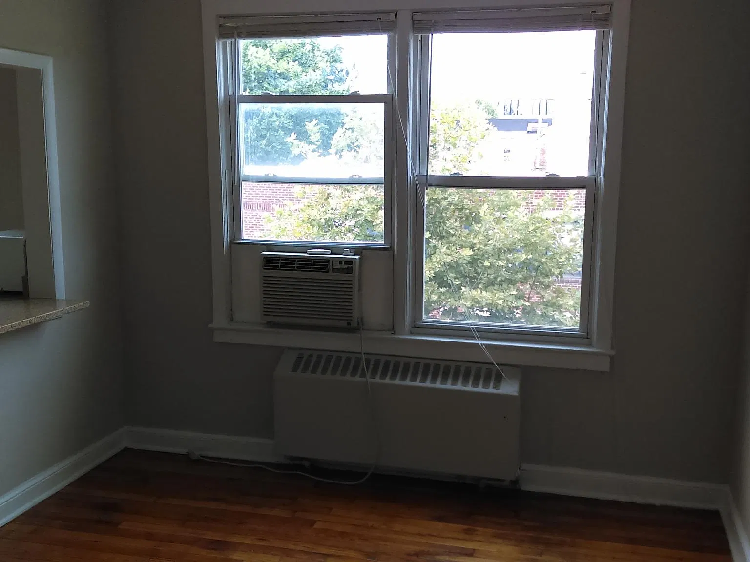 1135 16th St NE — Photo 3