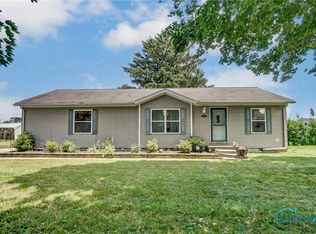 2021 Park St, Findlay, OH 45840