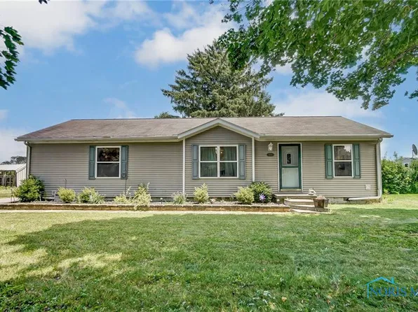 2021 Park St, Findlay, OH 45840