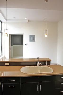 Rented by DYNY Inc | media 3