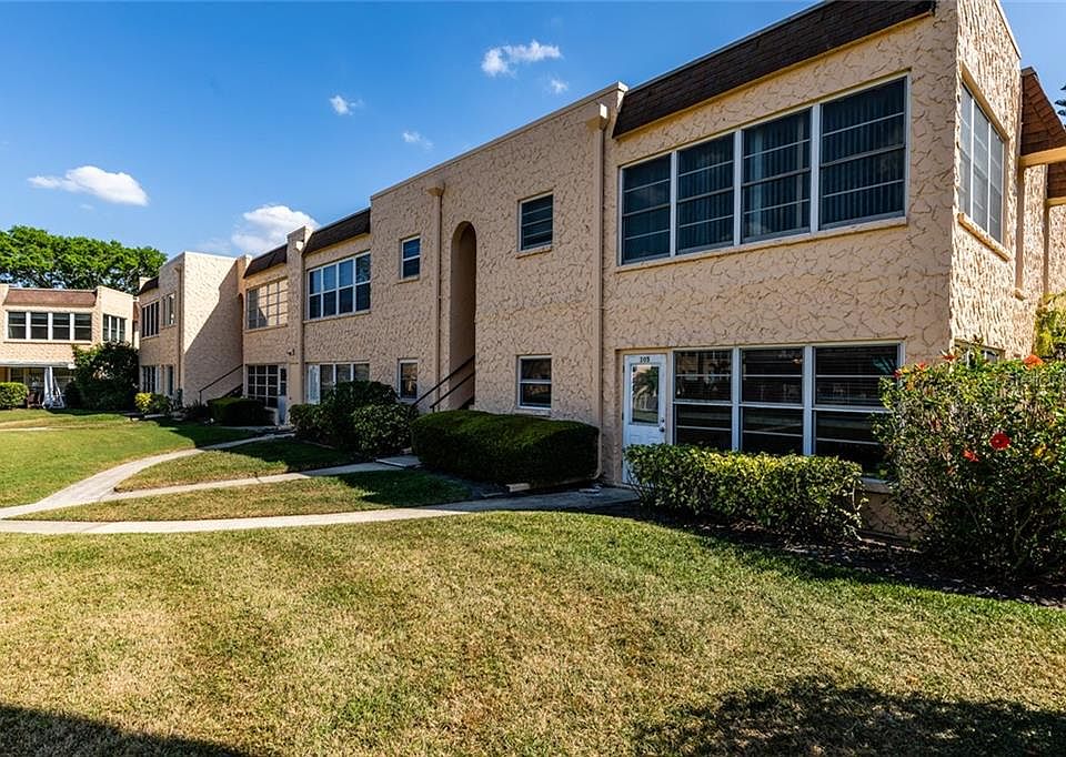 1st image of 105 Cedarwood Cir #105