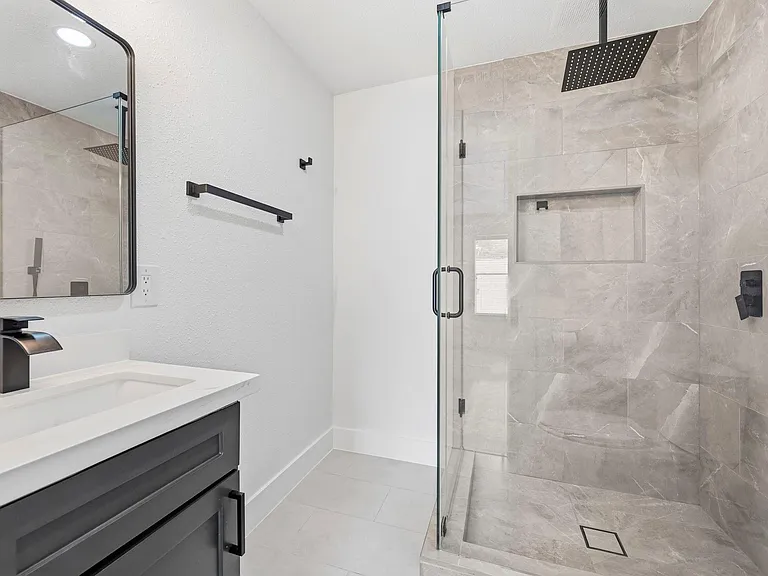 138 W Stockbridge Landing Cir — Photo 26