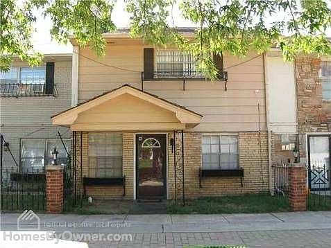 2nd image of 2449 NW 38th St