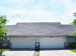 3020 Maple Valley Dr, Madison, WI 53719