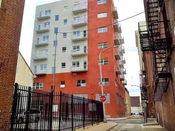 211 N Camac St, Philadelphia, PA