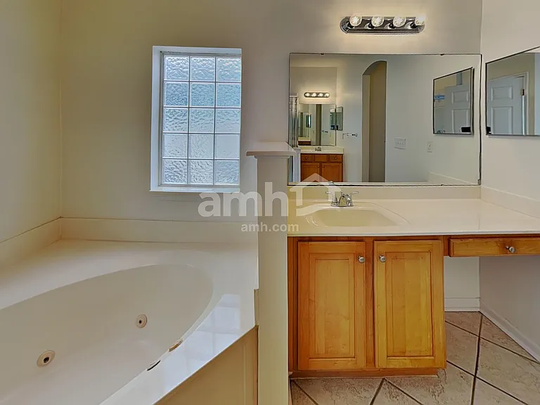 240 Sweetbrier Branch Ln — Photo 12