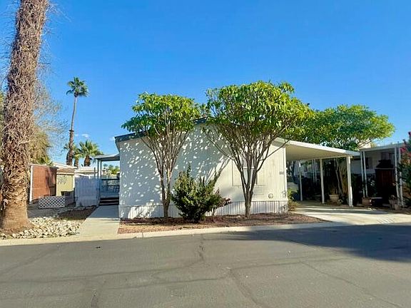2nd image of 51555 Monroe St Space 101