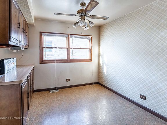 5th image of 3314 N Ozanam Ave