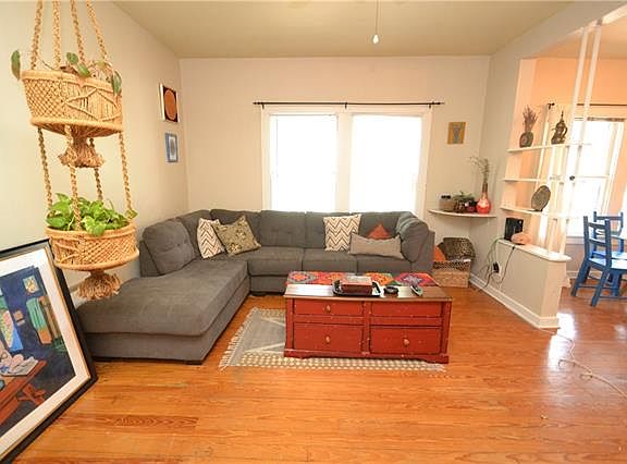 3rd image of 1803 Alta Vista Ave #B