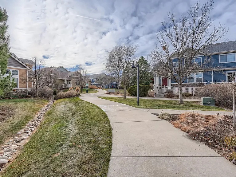 140 Jackson Dr — Photo 22