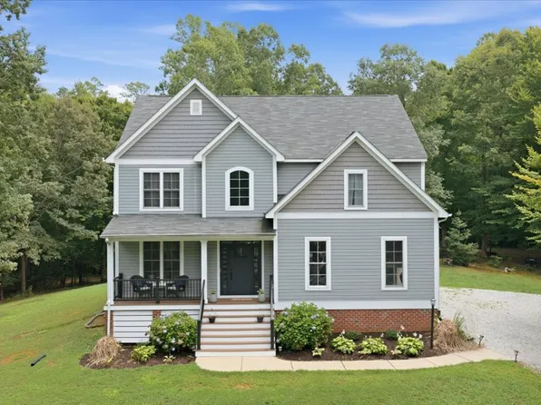 7065 Kenthurst Rd, Lanexa, VA 23089