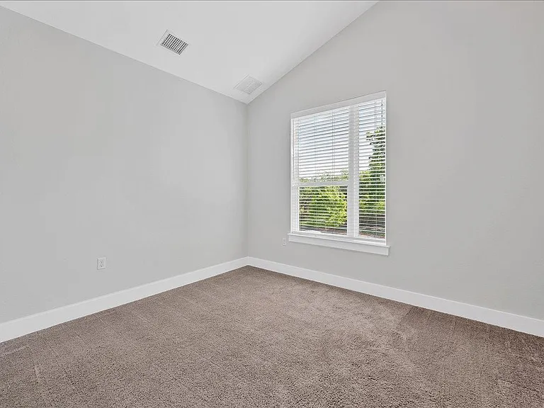 8922 Menchaca Rd #102 — Photo 25