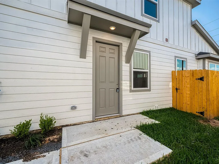 27966 Western Creek Ct — Photo 8