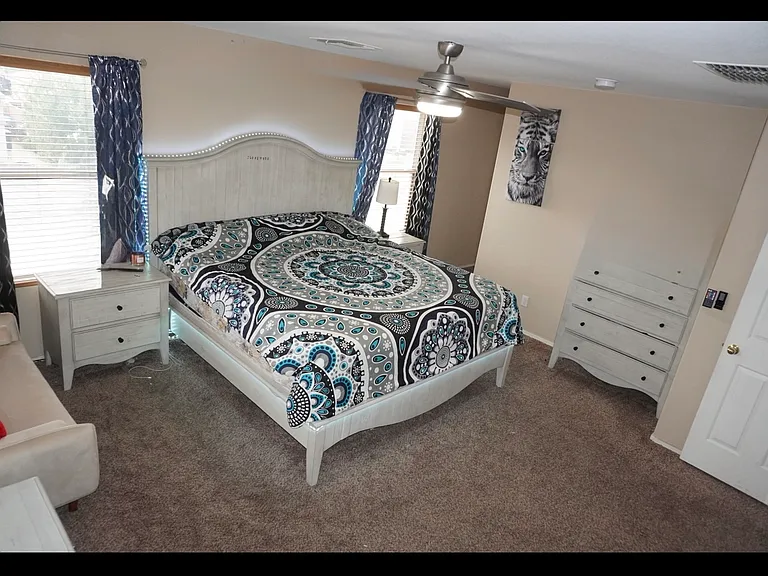 276 E Monterey Cypress St — Photo 22