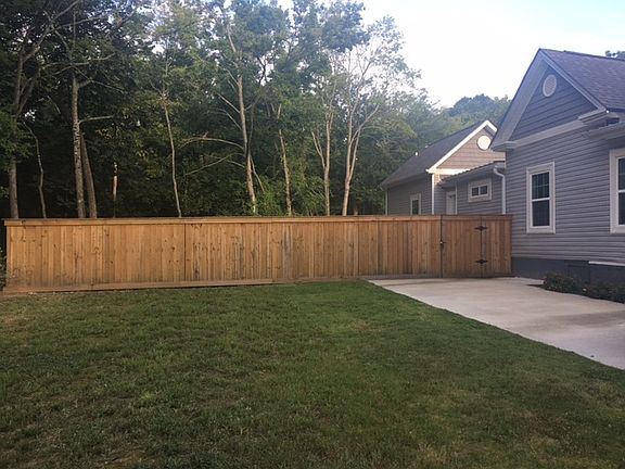 Side Yard/Driveway