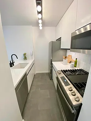 Rented by Corcoran | media 2