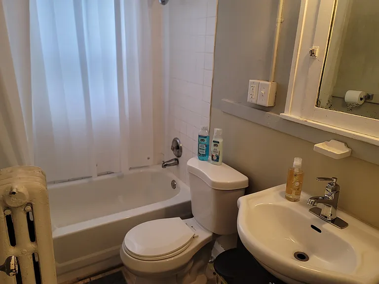 1663 Sherburne Ave #2 — Photo 12