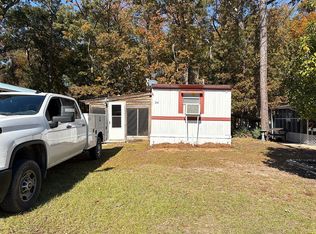 54 Poplar Landing Ln, Elloree, SC 29047