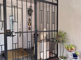 806 W 80th Pl, Hialeah, FL 33014