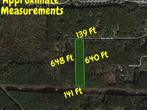 3rd image of 395 Oak Hills Dr