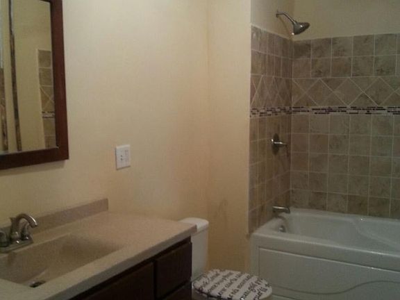 3rd image of 609 McDonough St #1