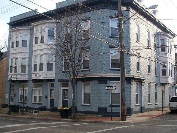 201 E Franklin St #6