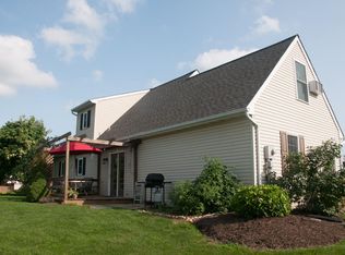 109 Dianne Cir, Willow Street, PA 17584