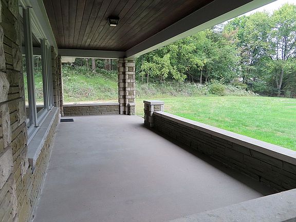 Front Porch 28.5 by 10