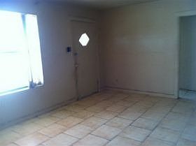 3rd image of 110 W Phoenix Ave