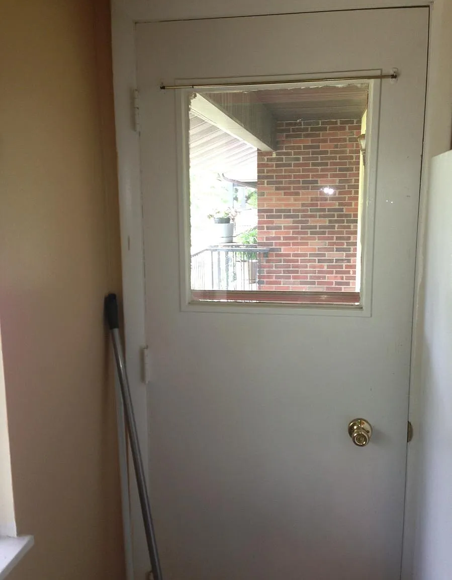 2 bed, 806 sqft, $1,145 — Photo 3