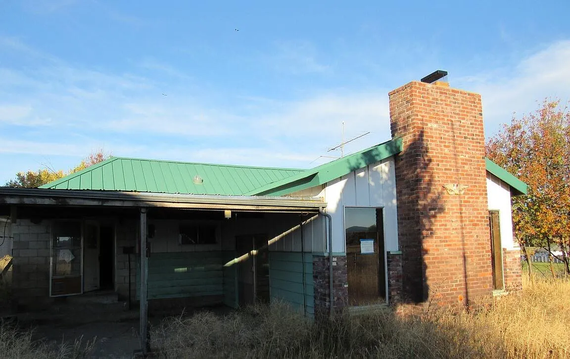 32227 Modoc Point Rd photo 1