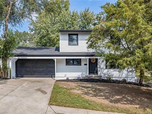 16604 E 32nd St S, Independence, MO 64055