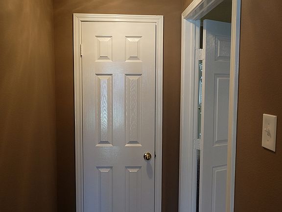 2nd image of 3638 Truesdale Dr