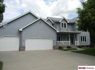 6011 S 159th Cir, Omaha, NE 68135