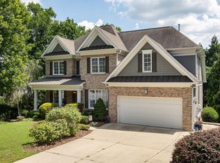 2816 Crystal Oaks Ln, Raleigh, NC 27614