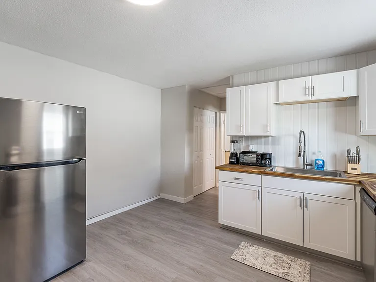 218 Reynolds St #218 — Photo 12