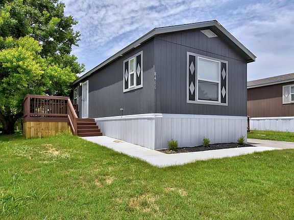 4th image of 8259 Montgomery Oak #8410