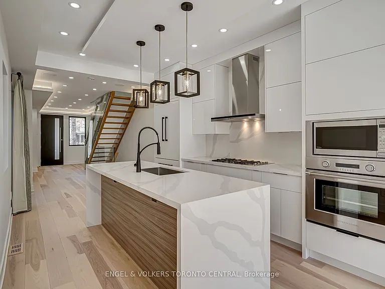230 Willow Ave — Photo 7