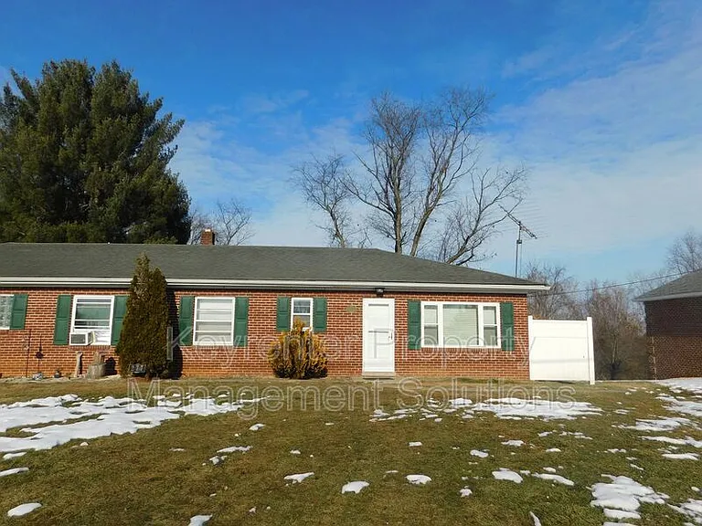 277 Skyview Cir #101 — Photo 27