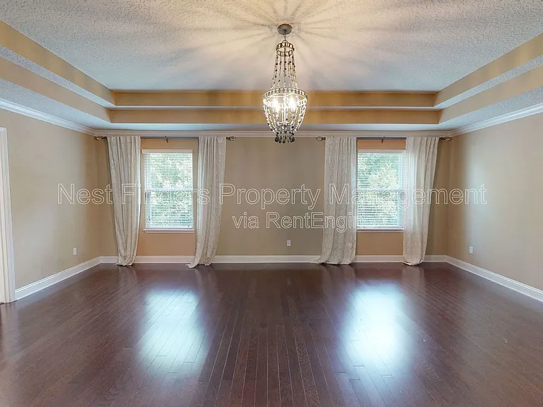 2588 Cody Dr — Photo 25