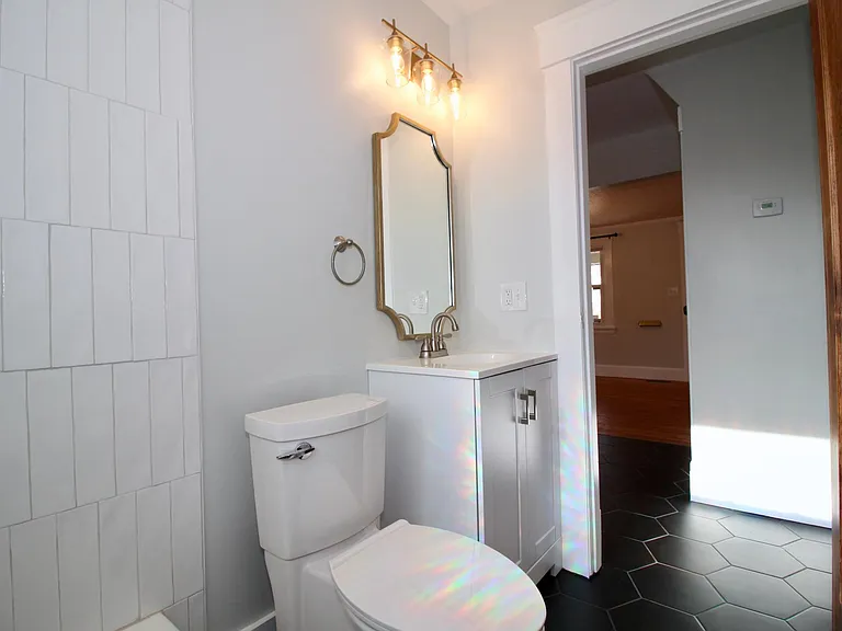 6843 Buckingham Pl — Photo 8