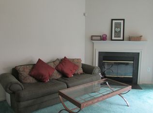 13 Gallop Ln #103, Somerset, NJ 08873