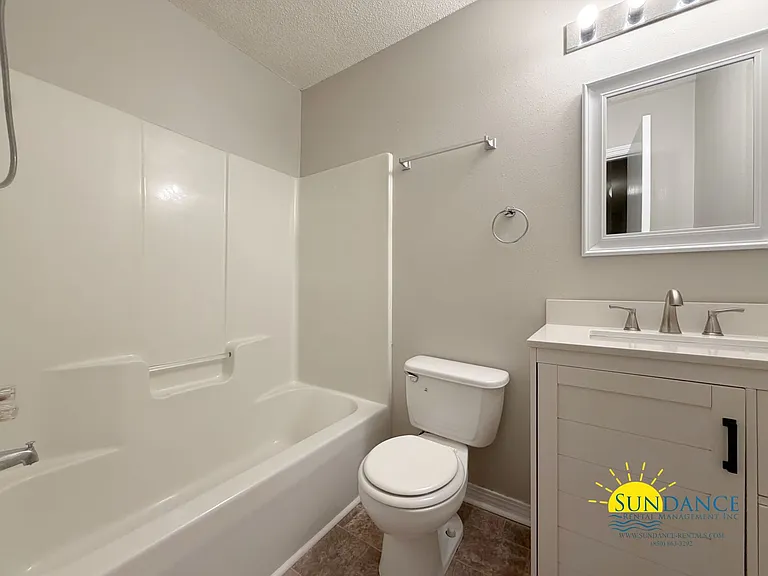 360 Schneider Dr #6 — Photo 16