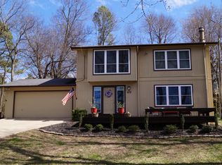 672 N Gray Ave, Fayetteville, AR 72701