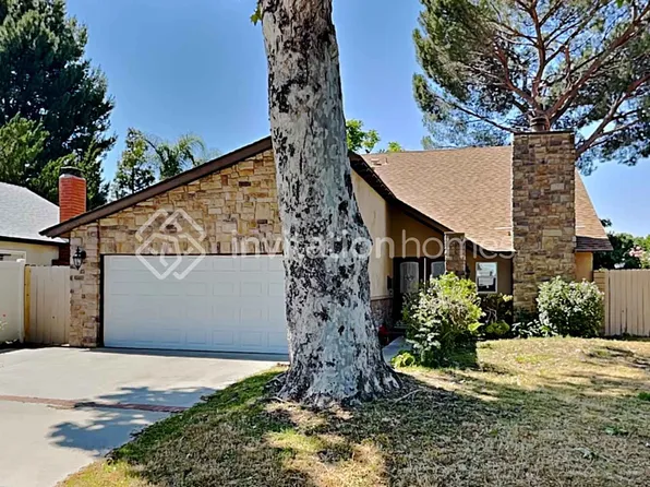 23521 Via Chantilly, Santa Clarita, CA 91355