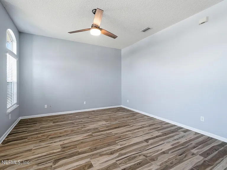 13245 Milhouse Way — Photo 6