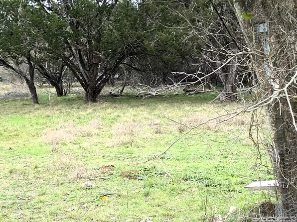 264 BANDERA DR LOT 69, Bandera, TX 78003